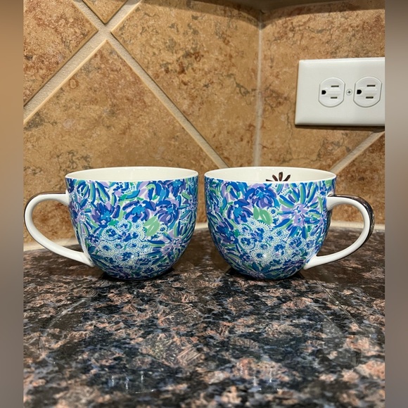 Lilly Pulitzer Other - Host Pick  Lily Pulitzer Set of 2 coffee mugs